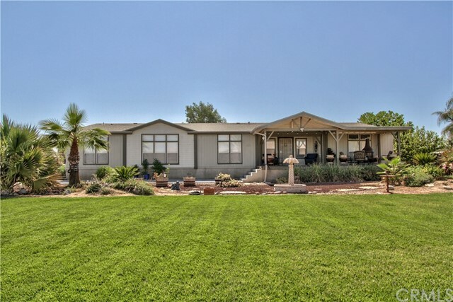 Property Photo:  28645 Central Avenue  CA 92567 