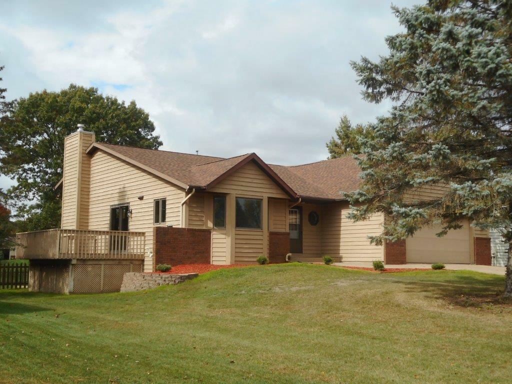 3390 Whispering Pines Lane  Eau Claire WI 54701 photo