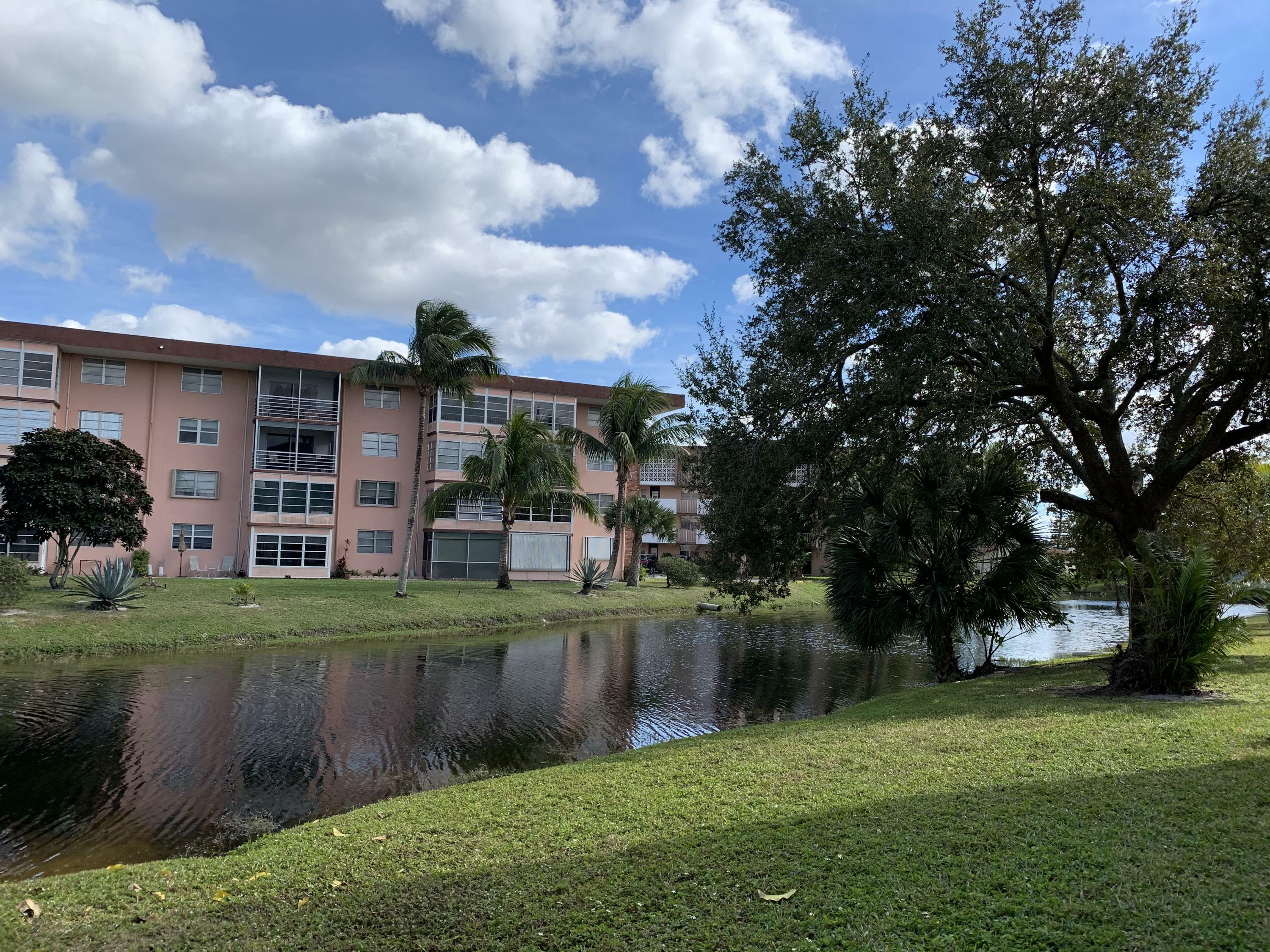 Property Photo:  2800 NW 47th Terrace 401A  FL 33313 