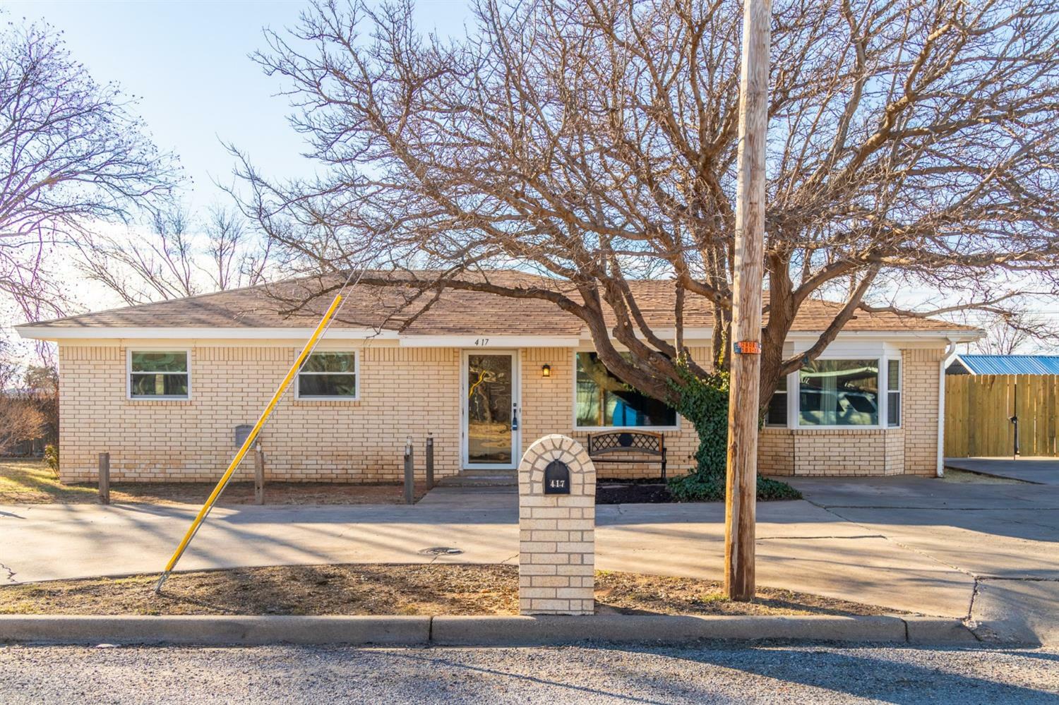 Property Photo:  417 5th Street  TX 79382 