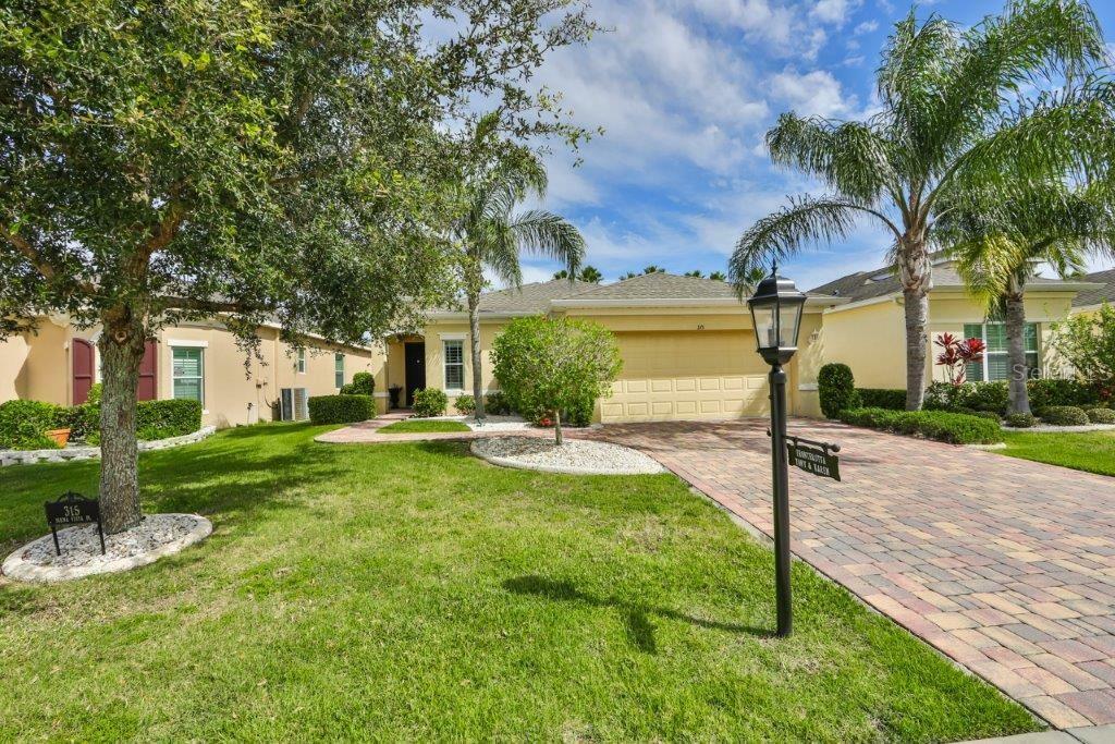 Property Photo:  315 Siena Vista Place  FL 33573 