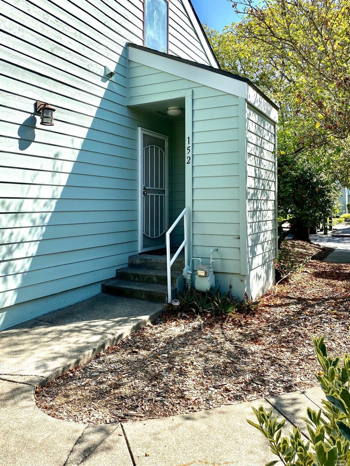Property Photo:  152 Courtyards  CA 95492 