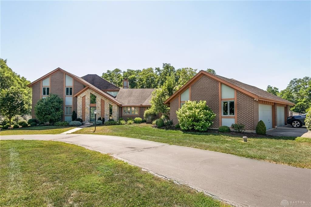 Property Photo:  8989 Dog Leg Road  OH 45414 