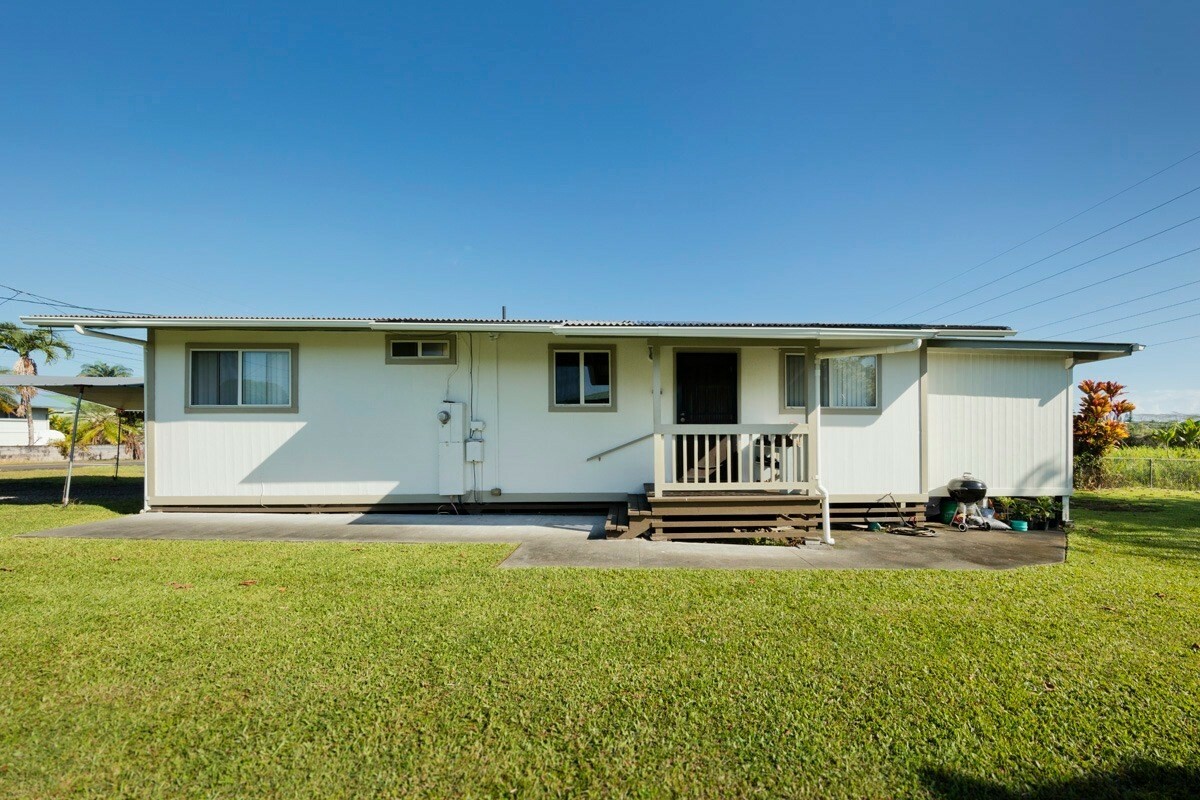 Property Photo:  203 Olu St  HI 96720 