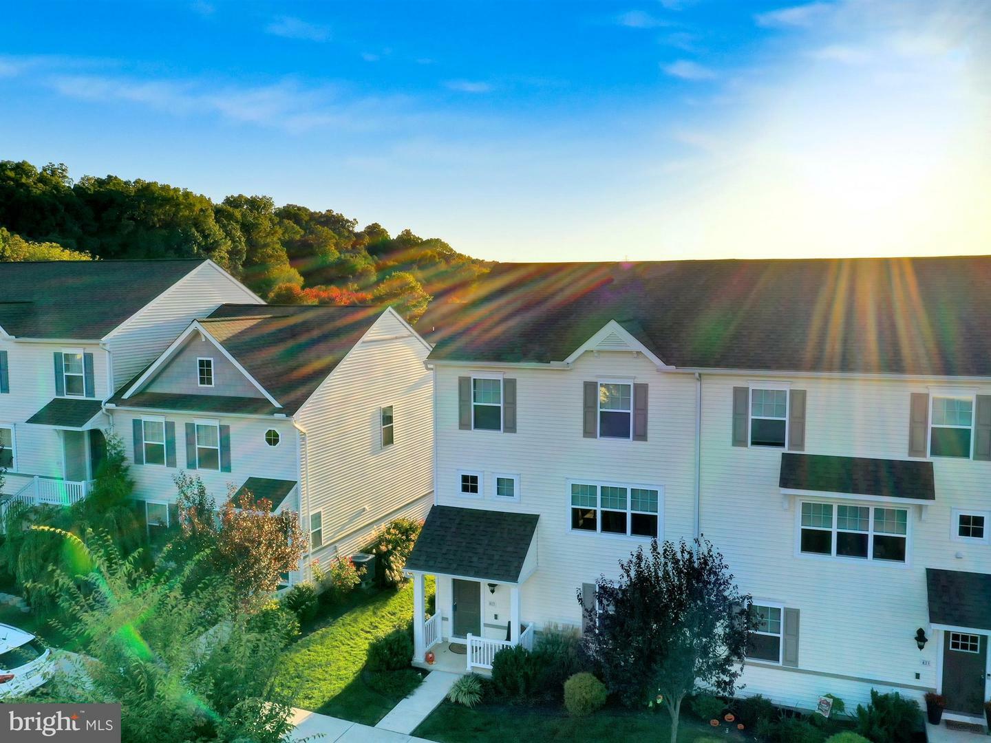 Property Photo: 423 Pratt Circle PA 17584