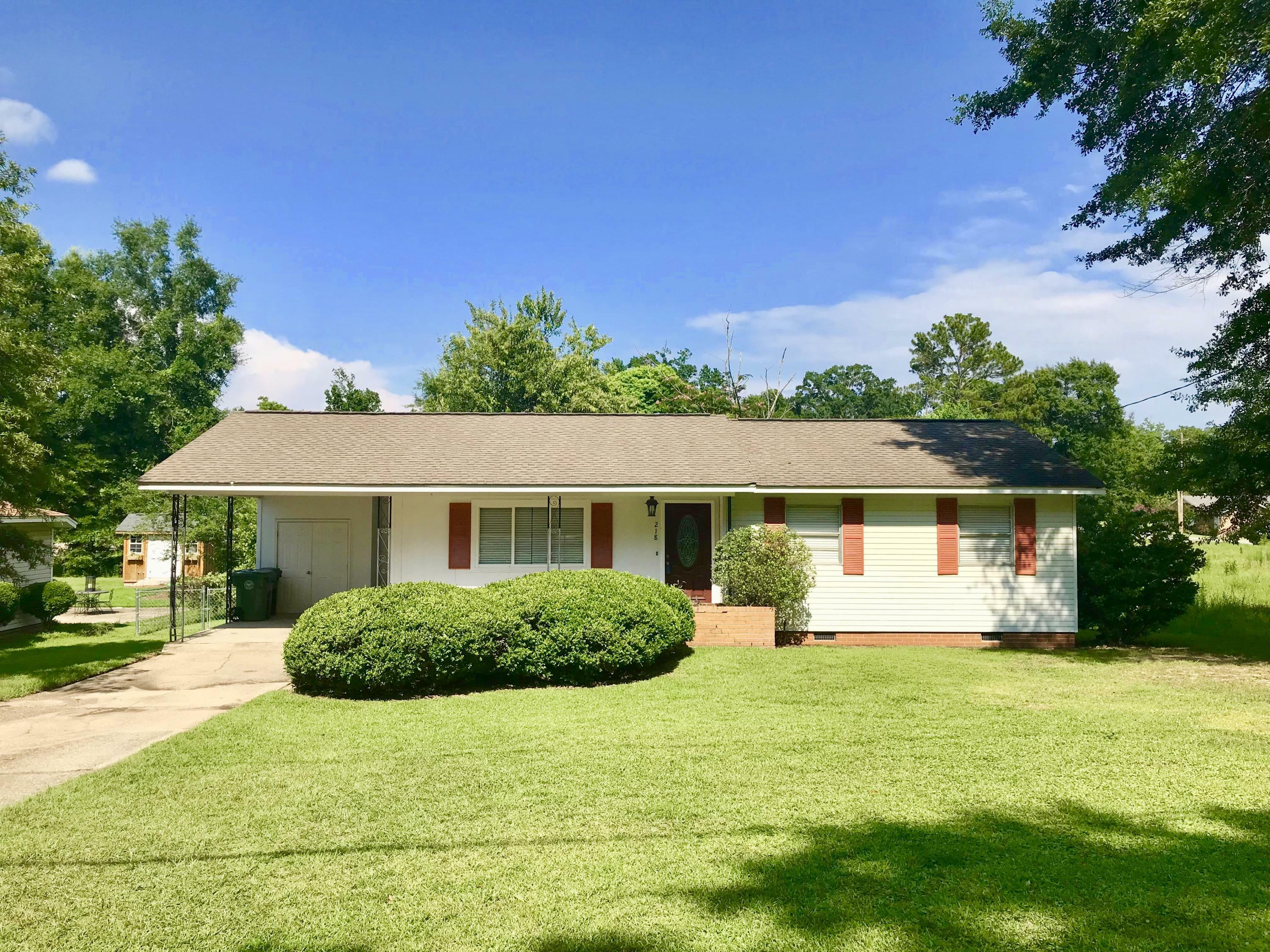 Property Photo:  218 S 37th Ave.  MS 39402 