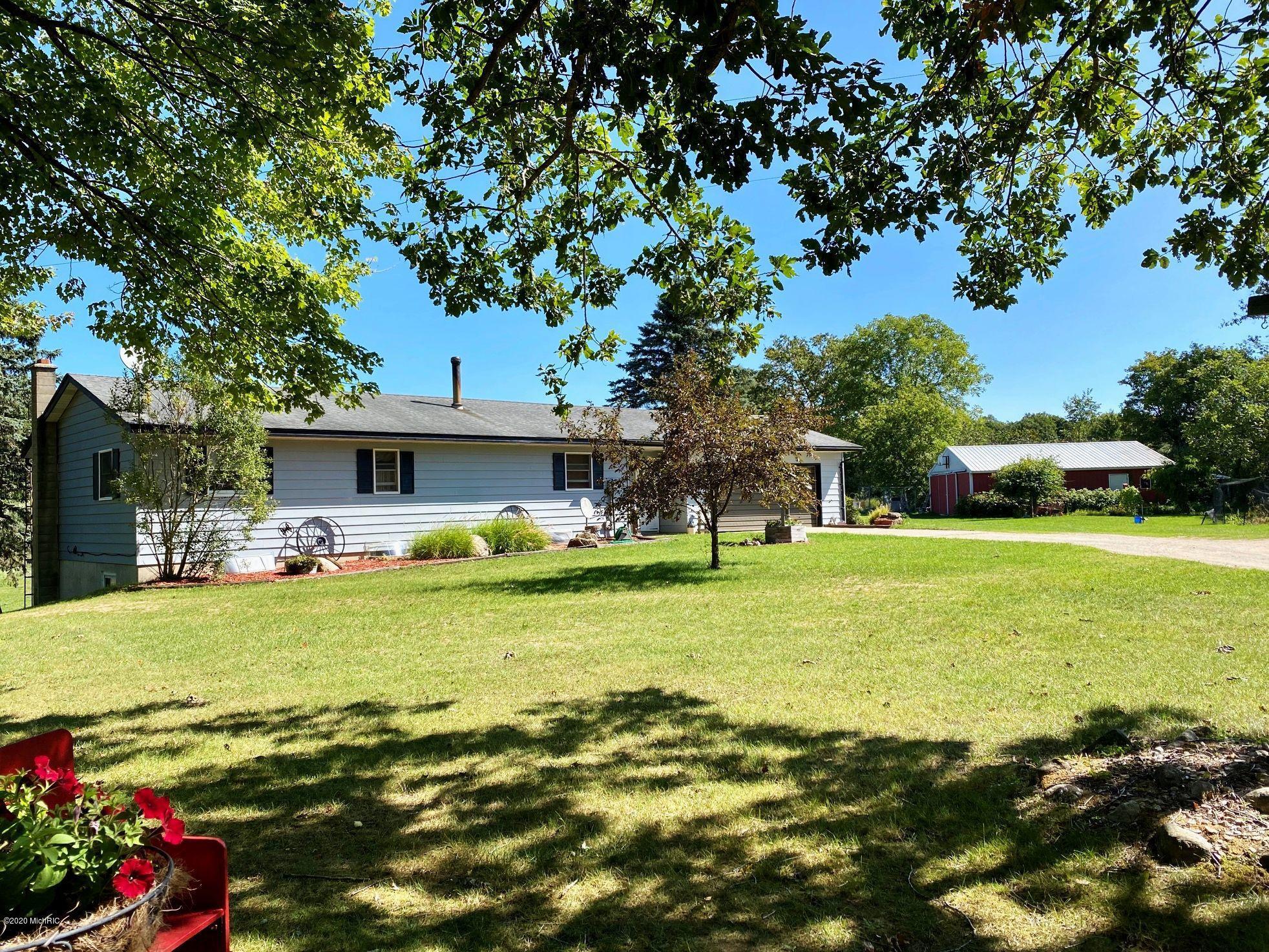 Property Photo: 2514 S 186th Avenue MI 49421