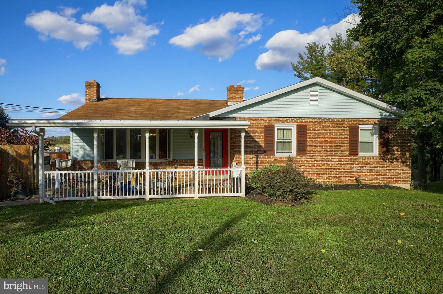 Property Photo:  3618 River Road  PA 17516 