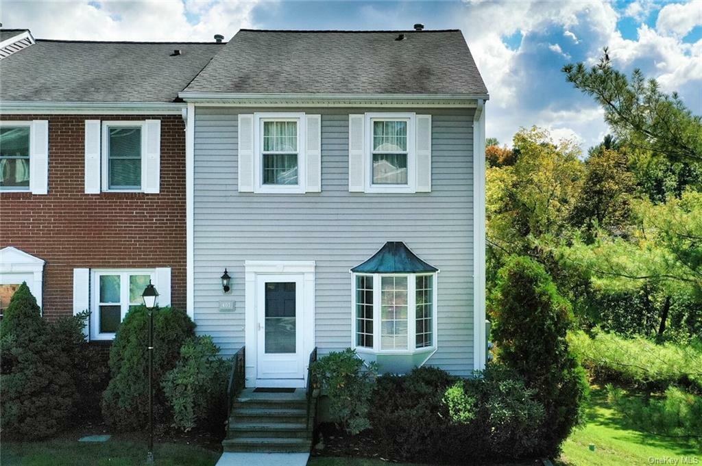 Property Photo:  401 Mallard Way  NY 10566 