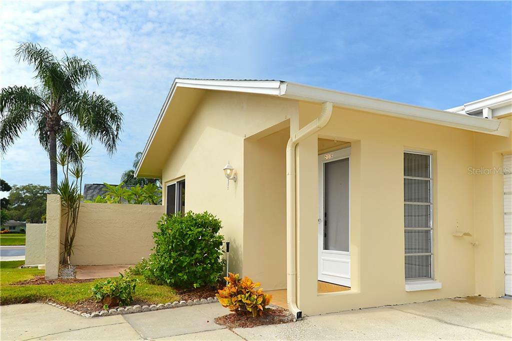 Property Photo:  2828 Highlands Boulevard C  FL 34684 