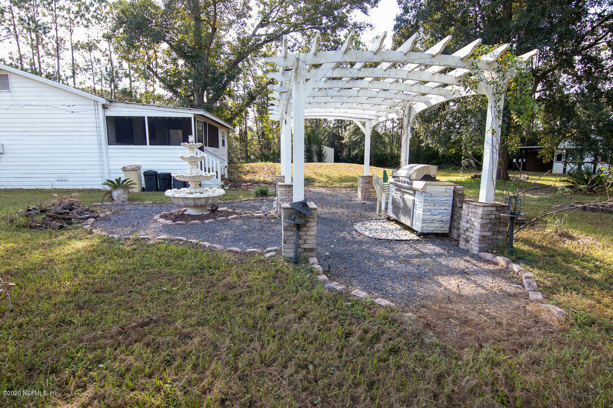 Property Photo:  4633 Mayflower Street  FL 32068 