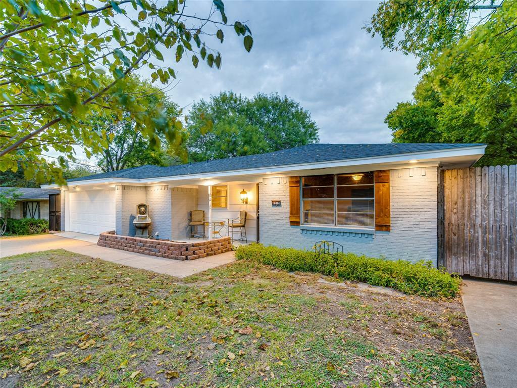 Property Photo:  1219 Plateau Drive  TX 75116 