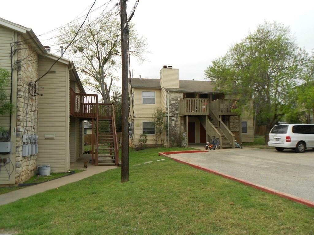 Property Photo: 901 Taulbee Lane D TX 78757