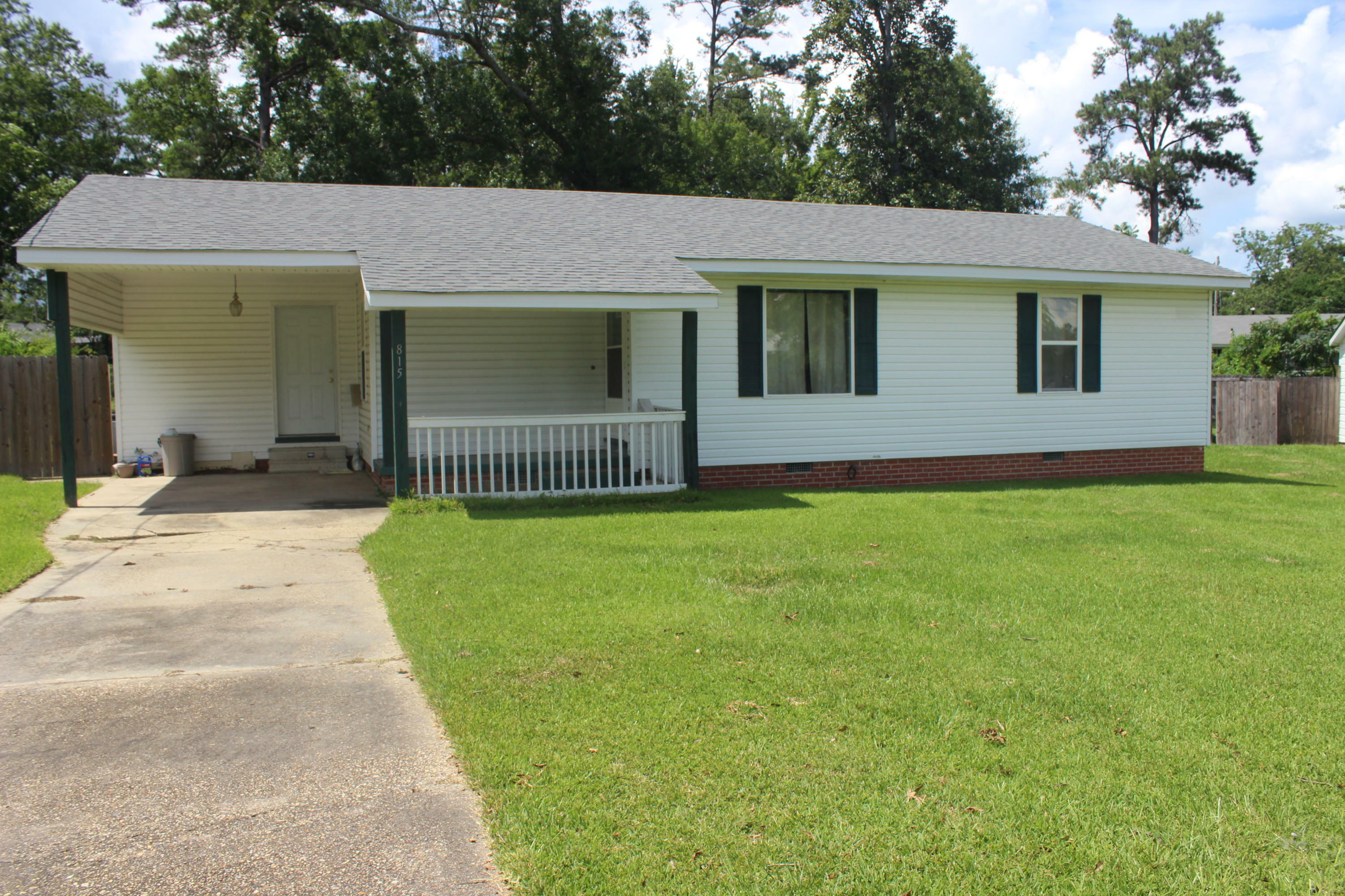 Property Photo:  815 Duane St.  MS 39401 