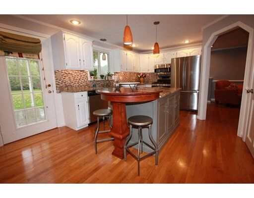 Property Photo:  109 Fitzpatrick Rd  MA 01519 