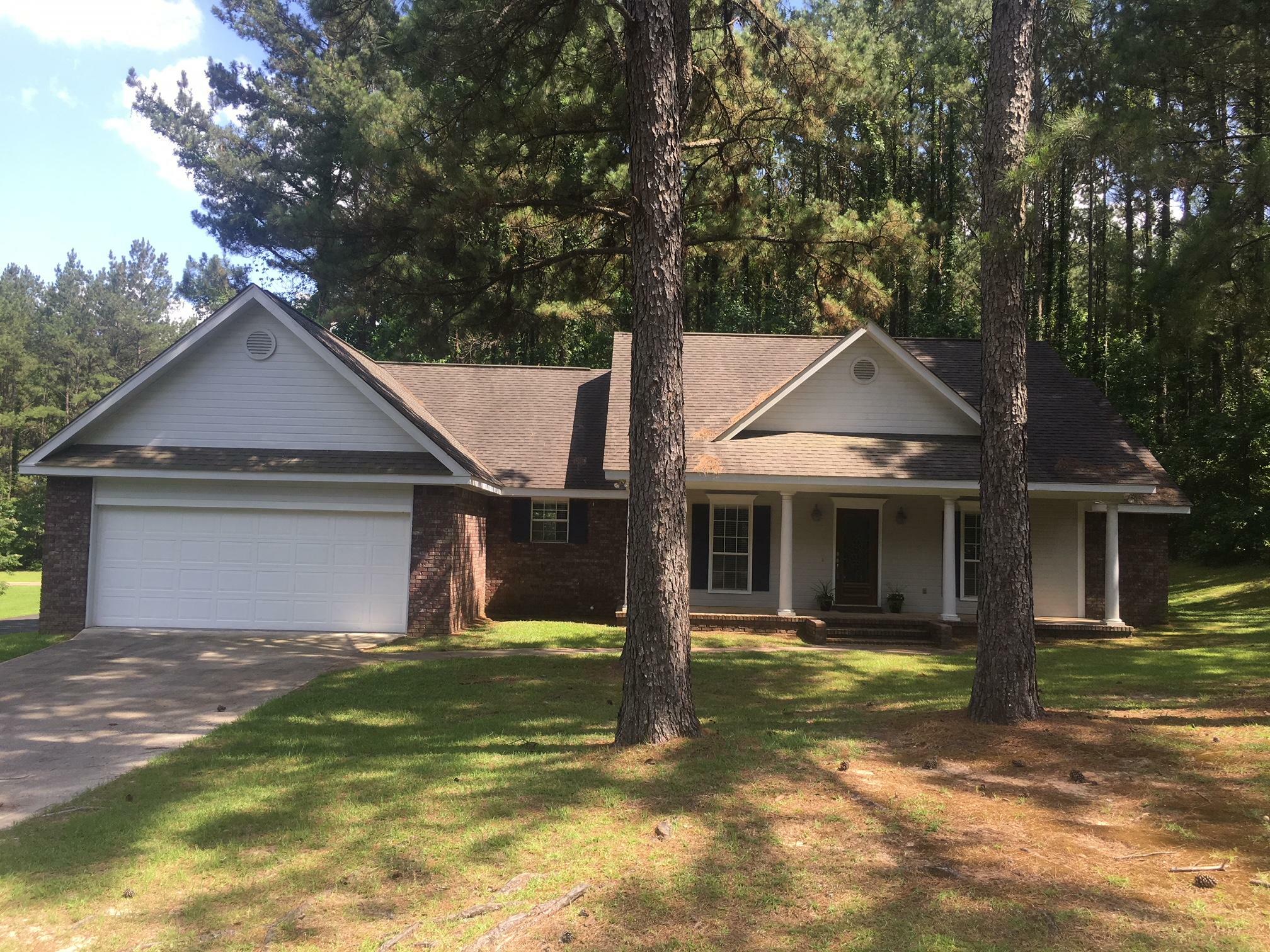 Property Photo:  79 Longstone Rd.  MS 39402 