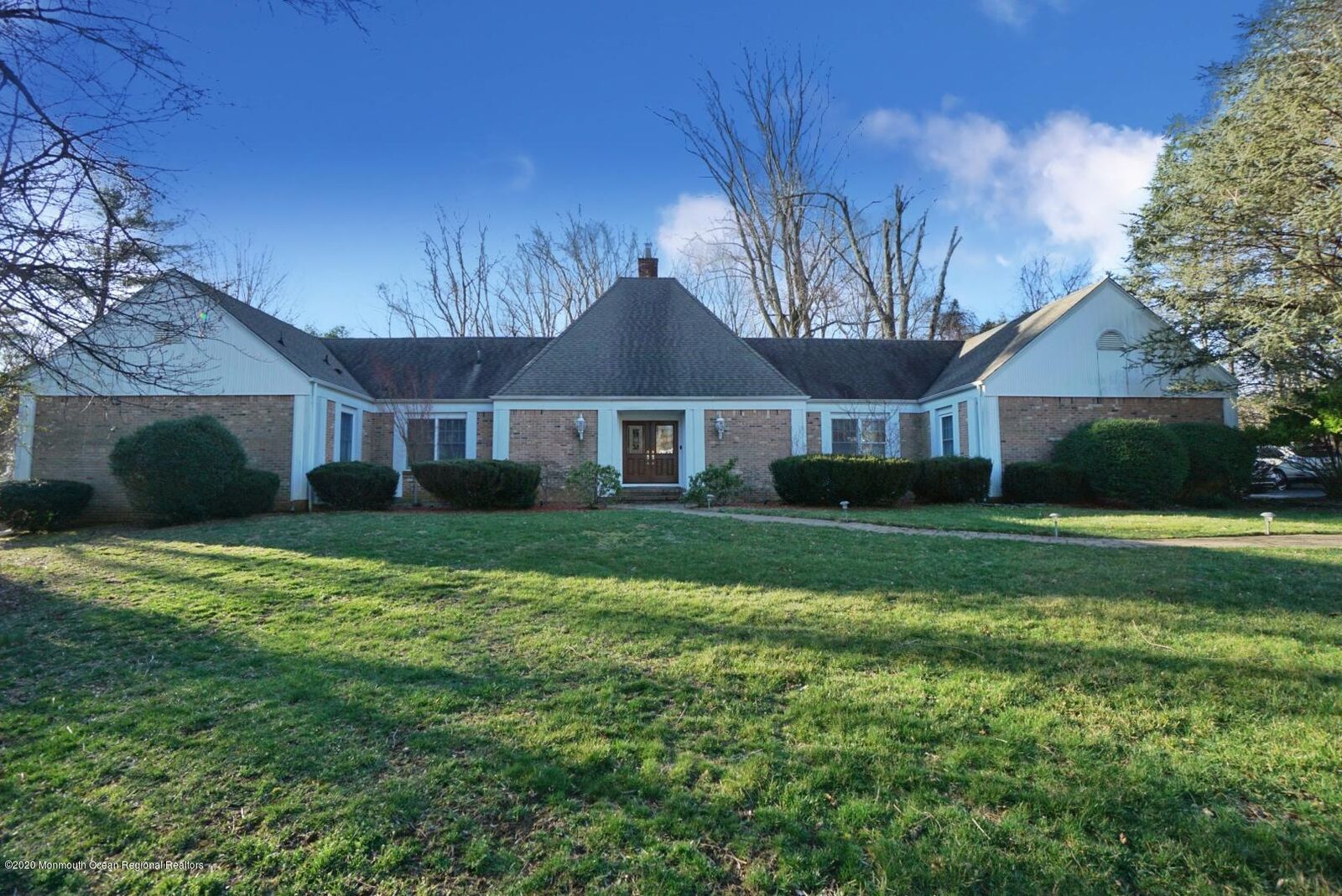 Property Photo:  7 Fox Hunt Road  NJ 07733 