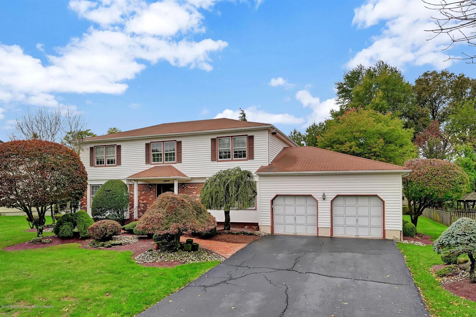 Property Photo:  15 Longstreet Road  NJ 07726 