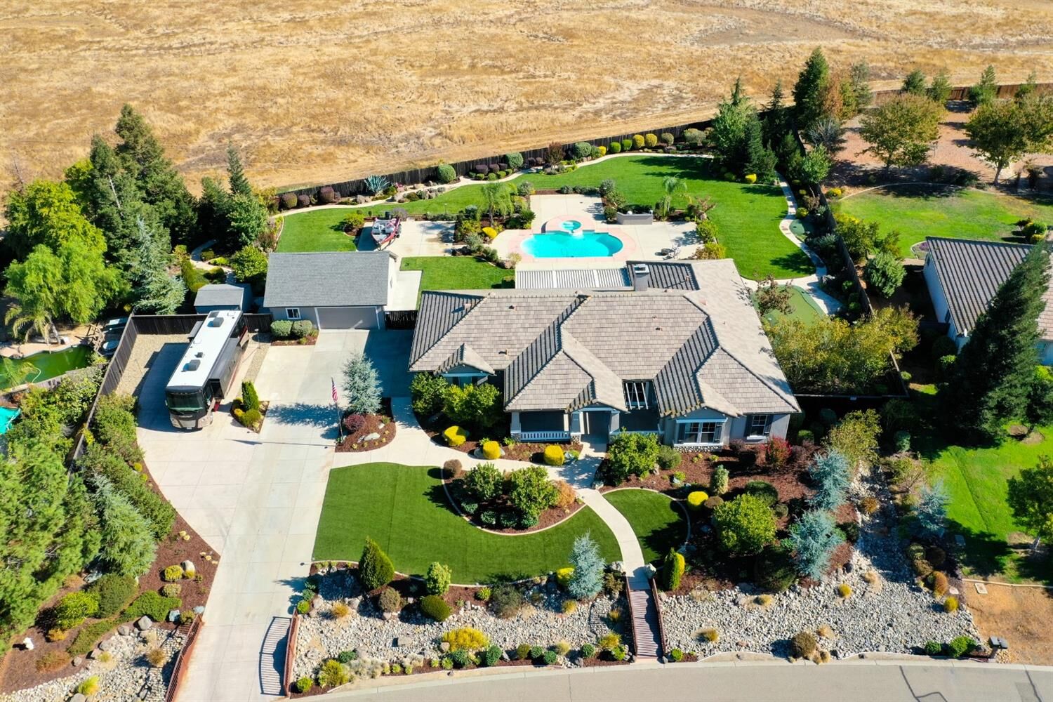 Property Photo: 7948 Polo Crosse Avenue CA 95829