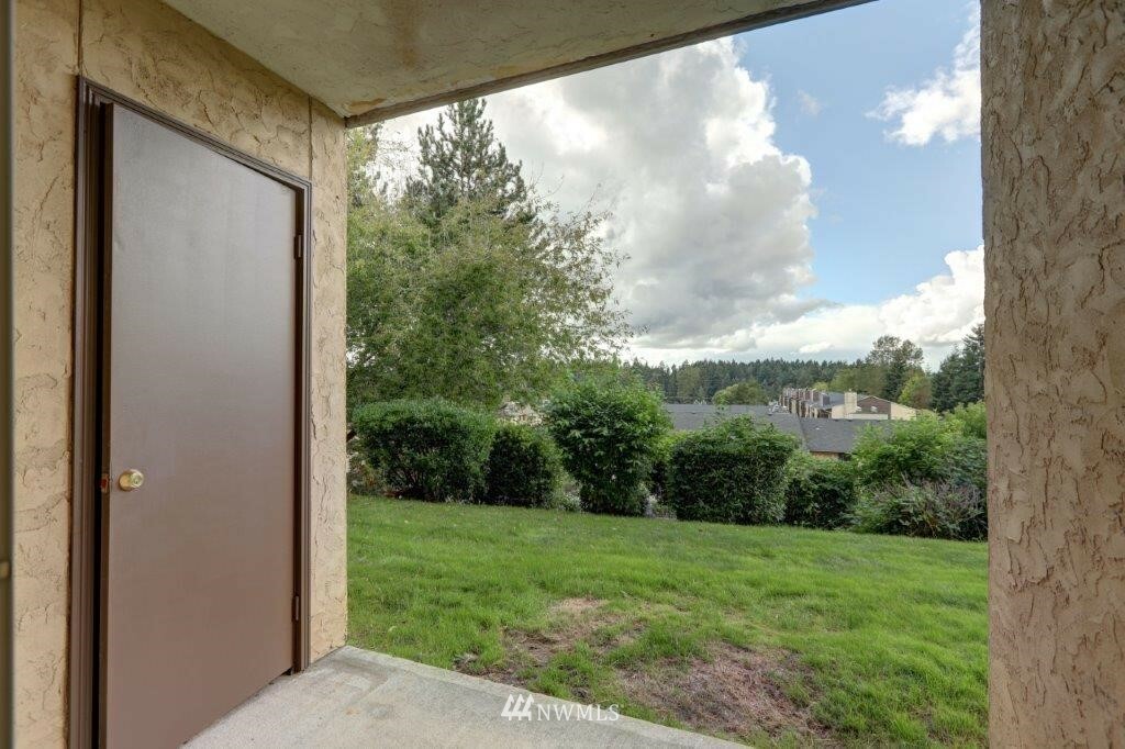 Property Photo:  14509 127th Lane NE N38  WA 98034 