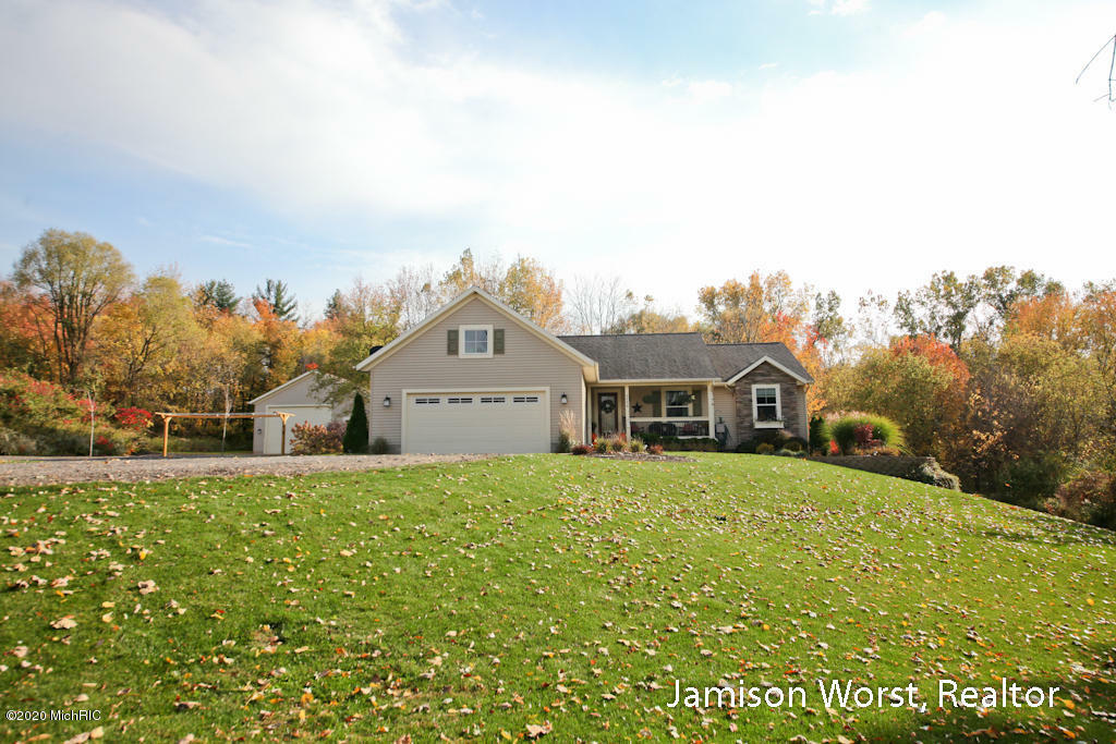 2554 Byron Road  Hudsonville MI 49426 photo