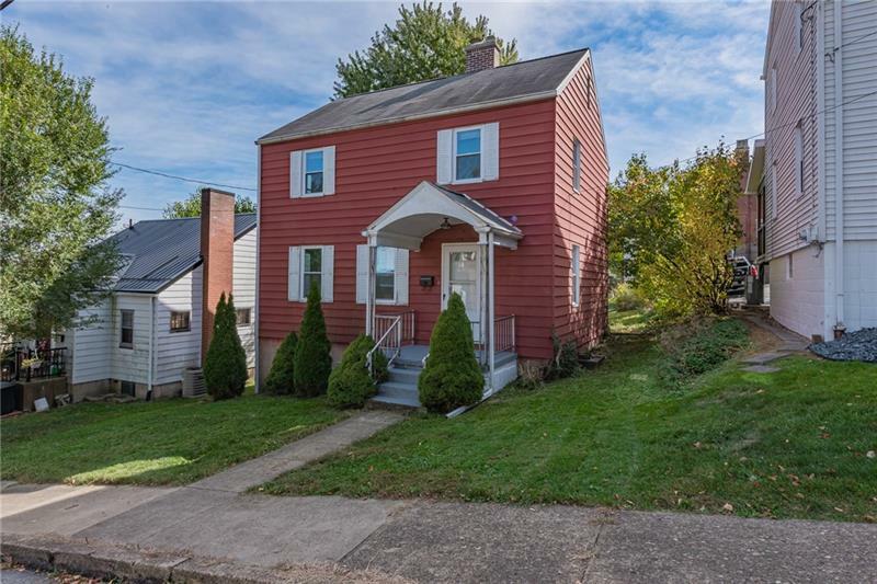 Property Photo:  402 Hawthorne Street  PA 15601 