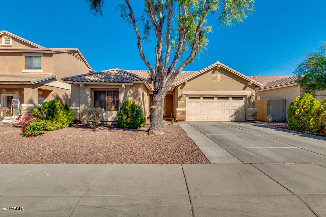 Property Photo: 7032 W Branham Lane AZ 85339