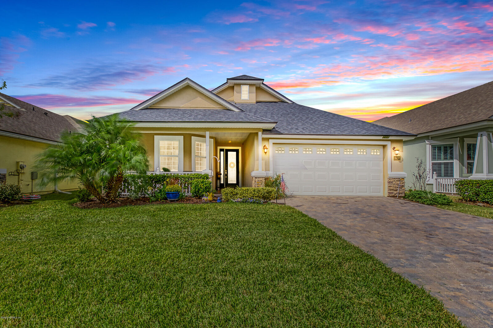 Property Photo: 1637 Sugar Loaf Lane FL 32092