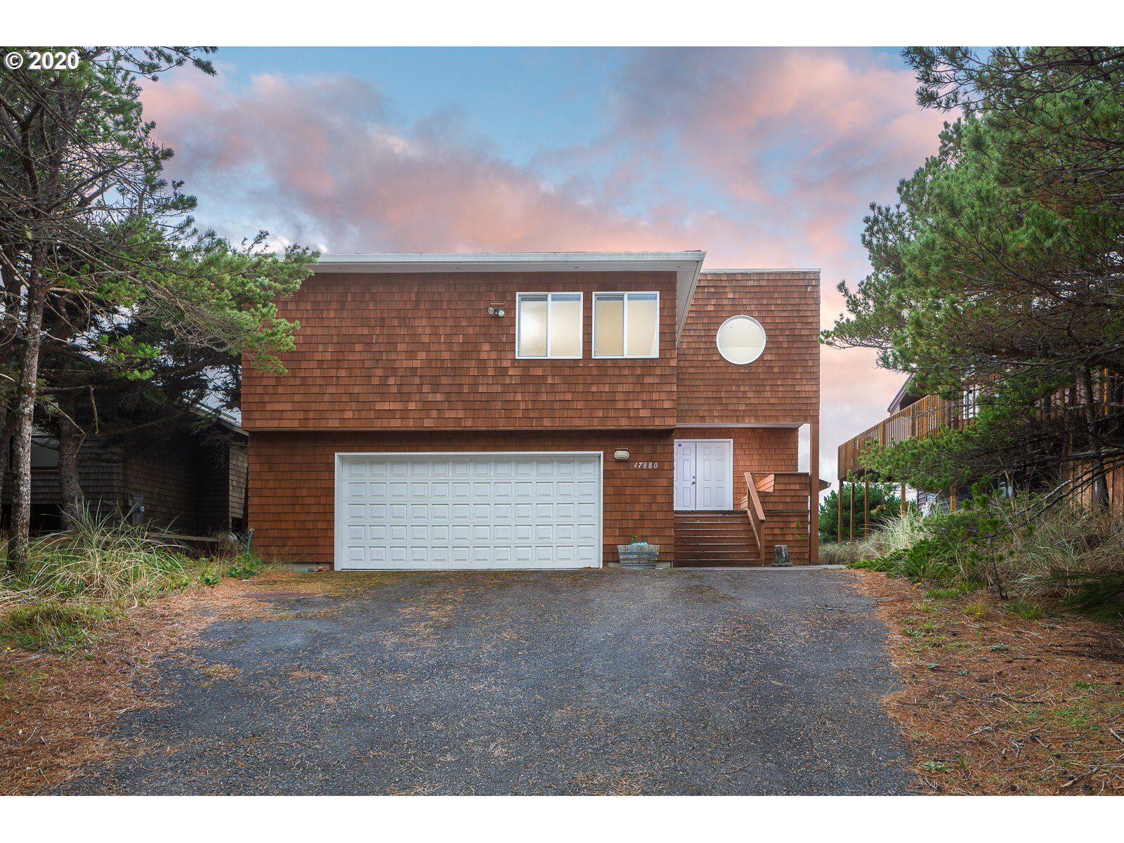 Property Photo:  47880 Breakers Blvd  OR 97149 