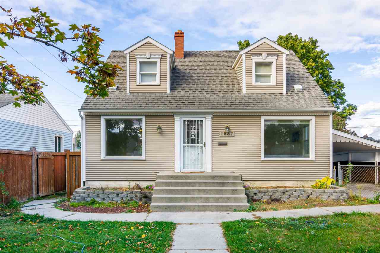 Property Photo:  1637 E Rockwell Ave  WA 99207 