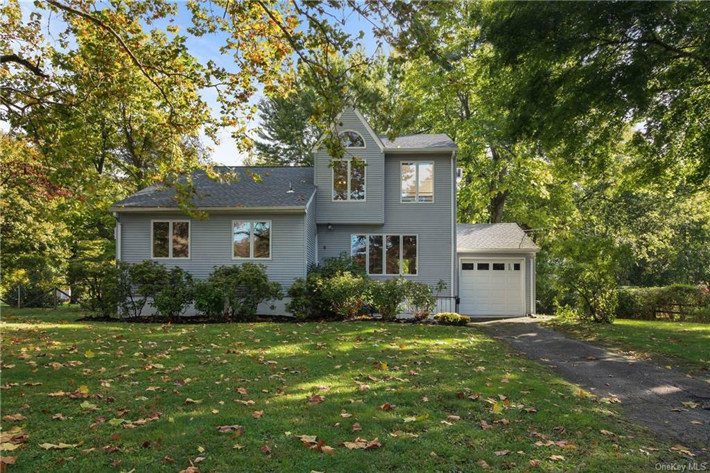 Property Photo:  2832 Meadowcrest Drive  NY 10598 