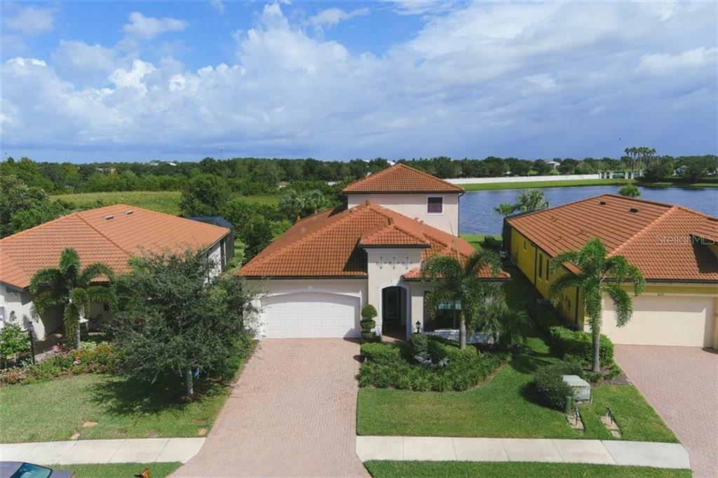 Property Photo: 10211 Marbella Drive FL 34211