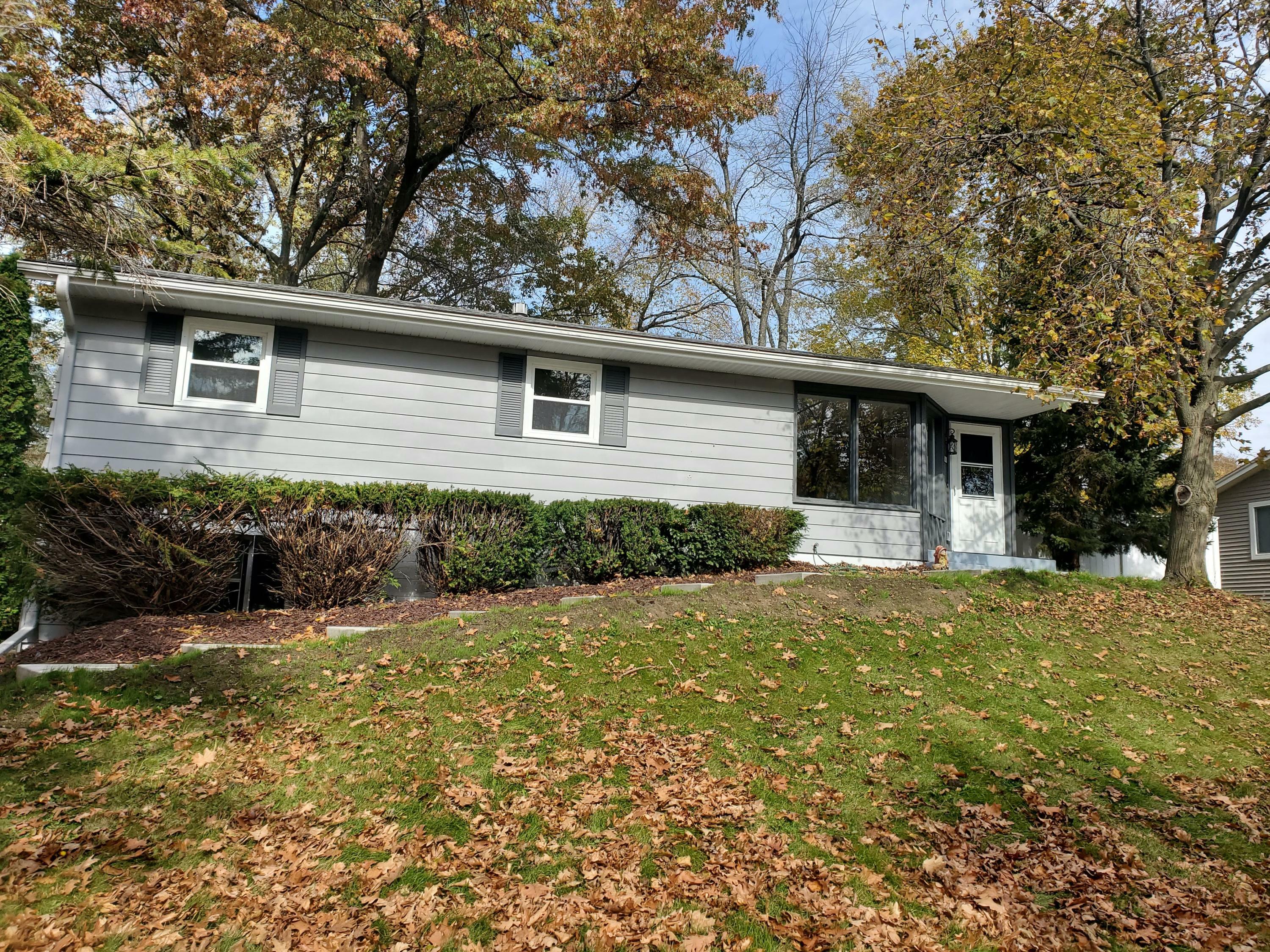 Property Photo: 140 Paul St WI 53105
