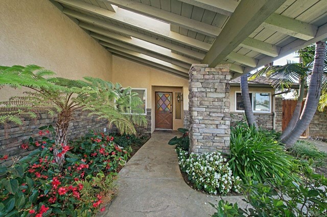 Property Photo: 413 N Pacific Street CA 92069
