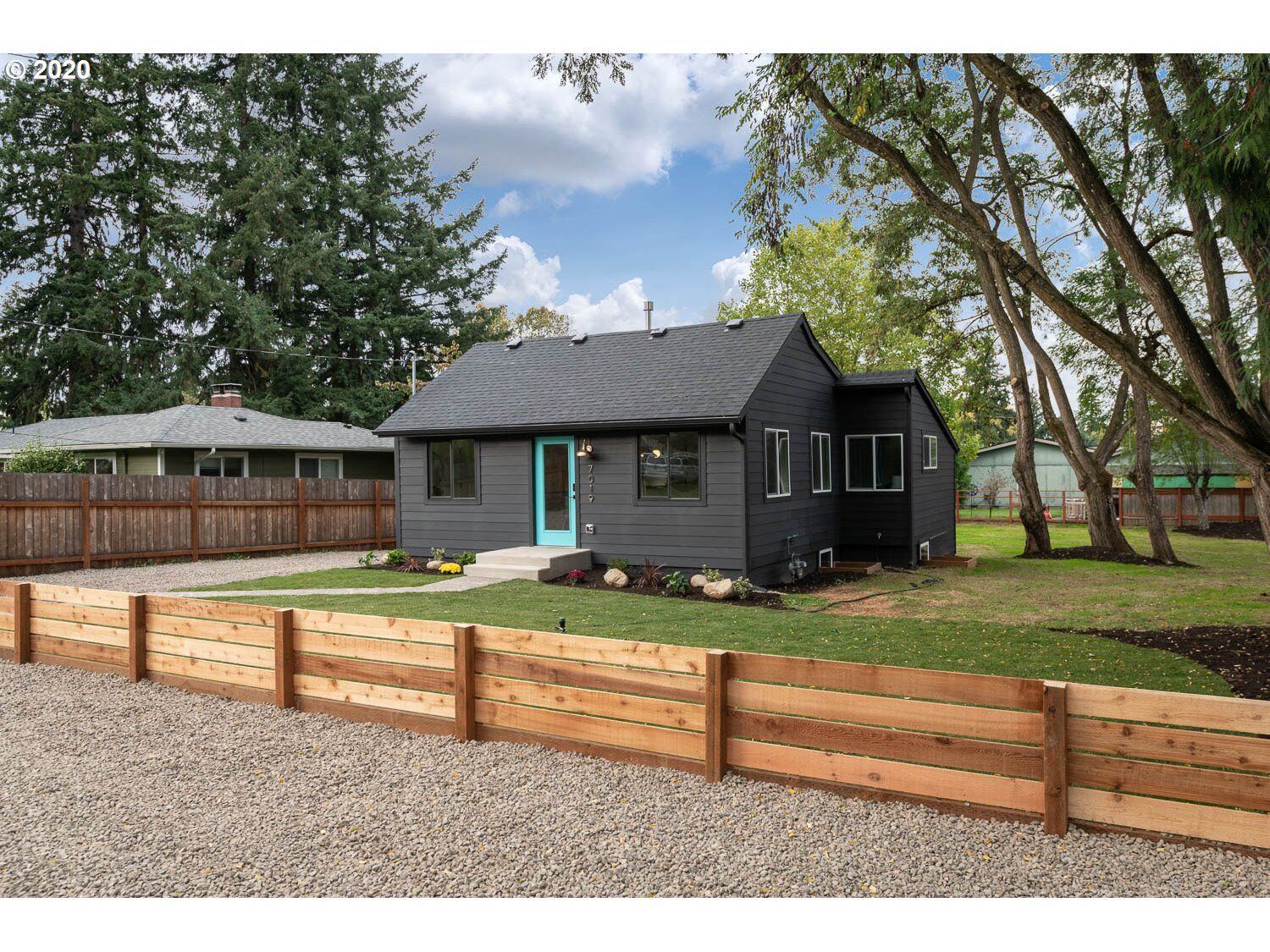 Property Photo:  7019 NE Wygant St  OR 97218 