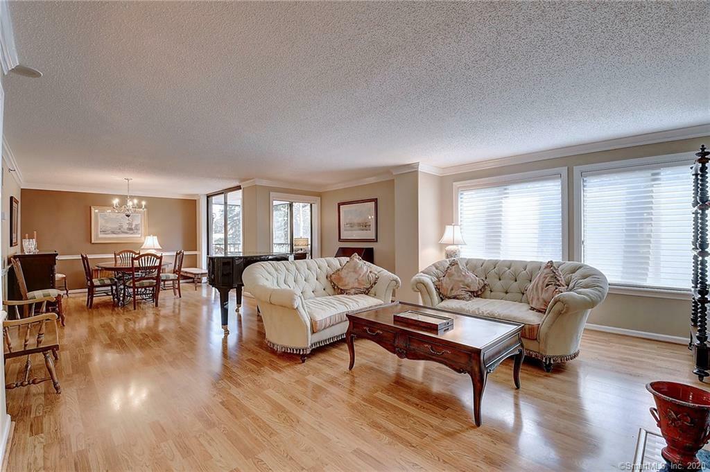 Property Photo: 33 Mill Street 1G CT 06109
