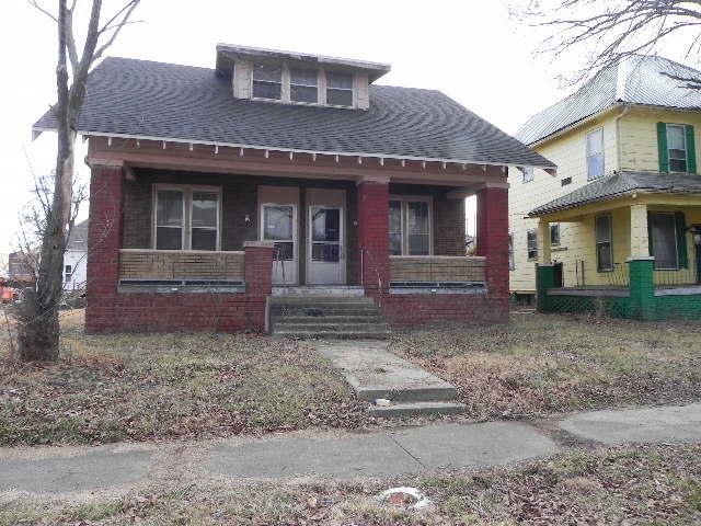 604 W Coates St  Moberly MO 65270 photo