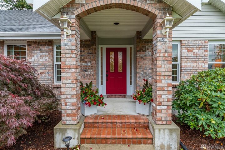 Property Photo: 2145 Fairway Lane WA 98277