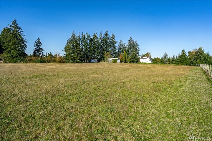 Property Photo: 125 14B Zachary Dr WA 98532