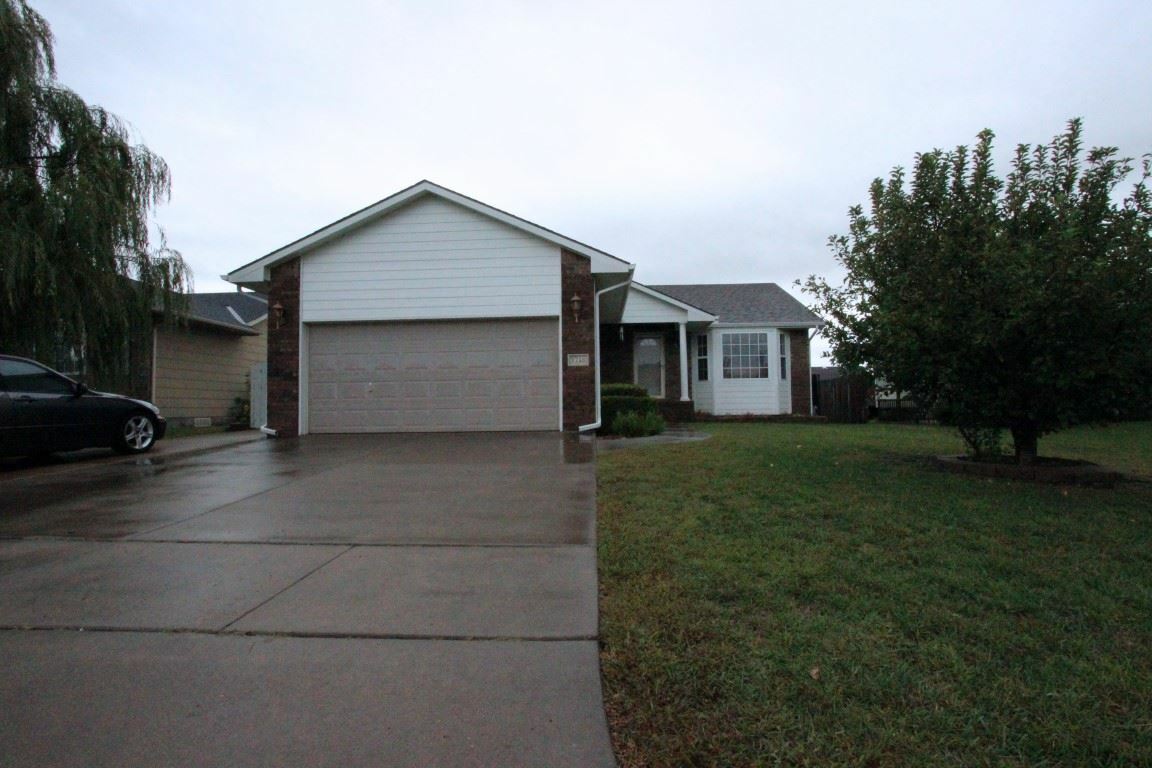 Property Photo: 1718 S Derrick Cir KS 67207