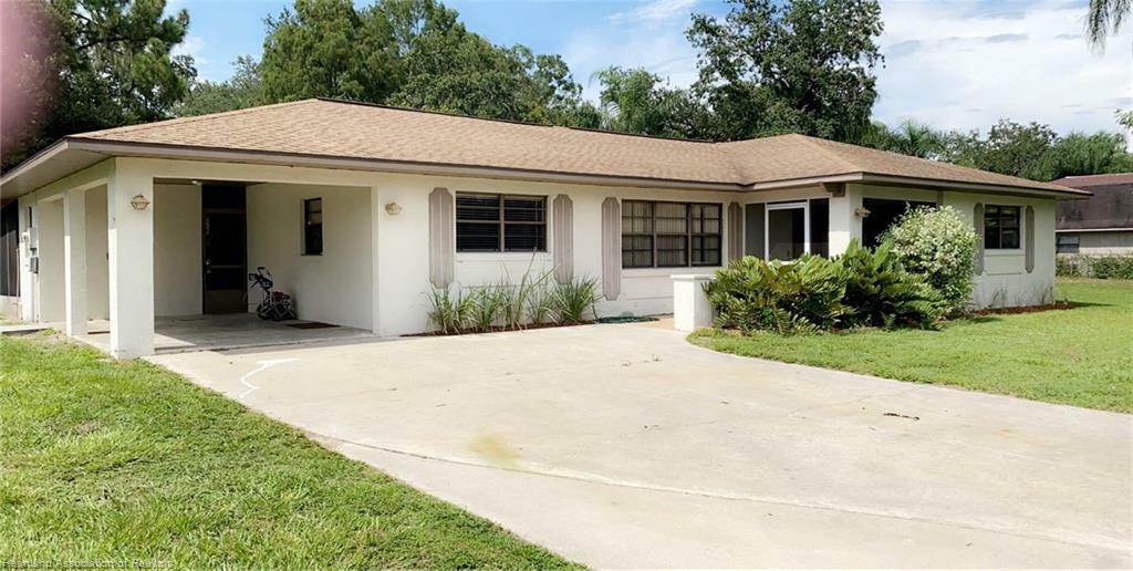 Property Photo:  1419 Wilson Drive  FL 33875 