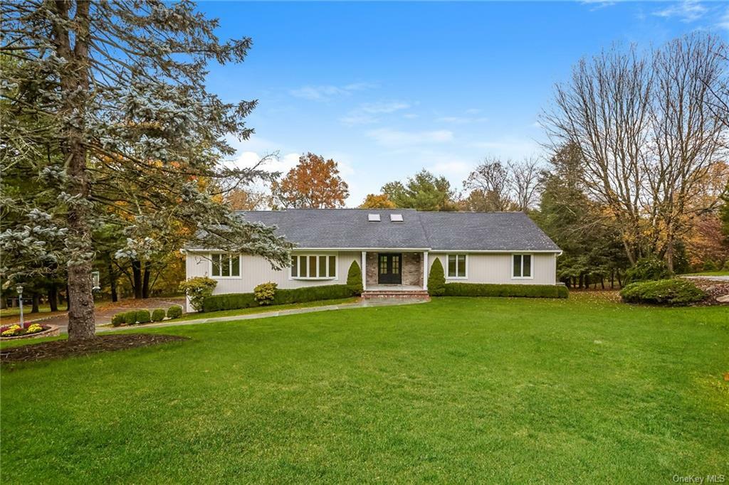 Property Photo:  54 Heritage Drive  NY 10570 