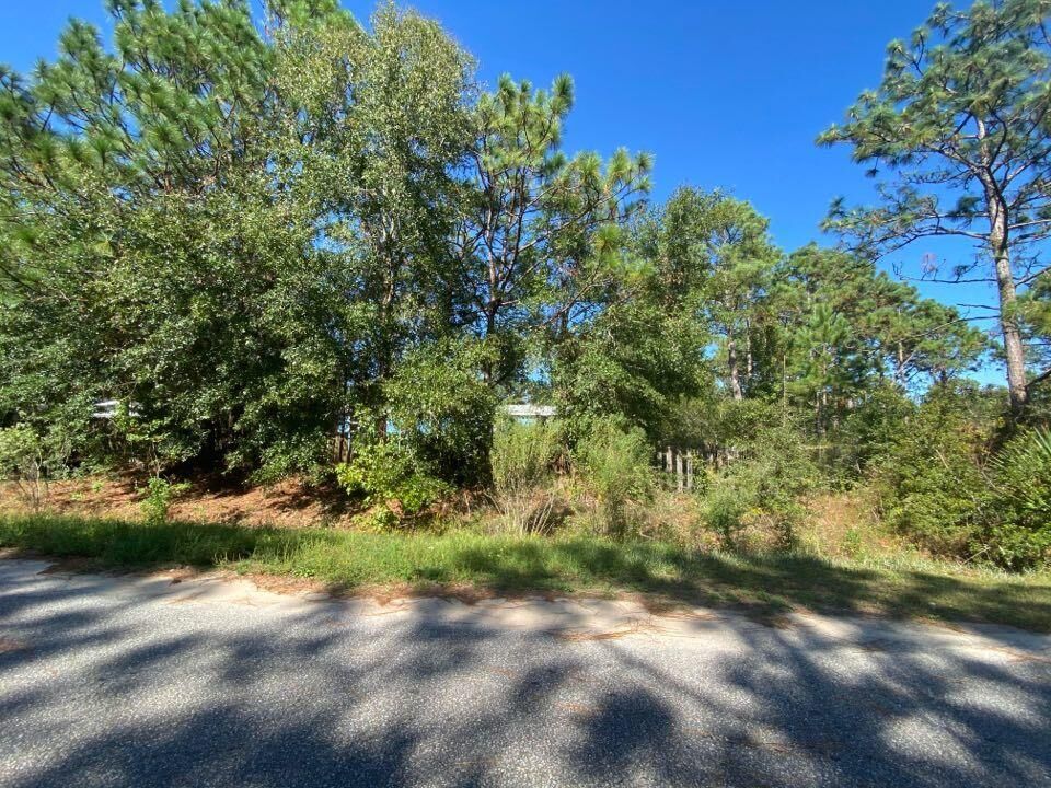 Property Photo: 8220 Verano Street FL 32566