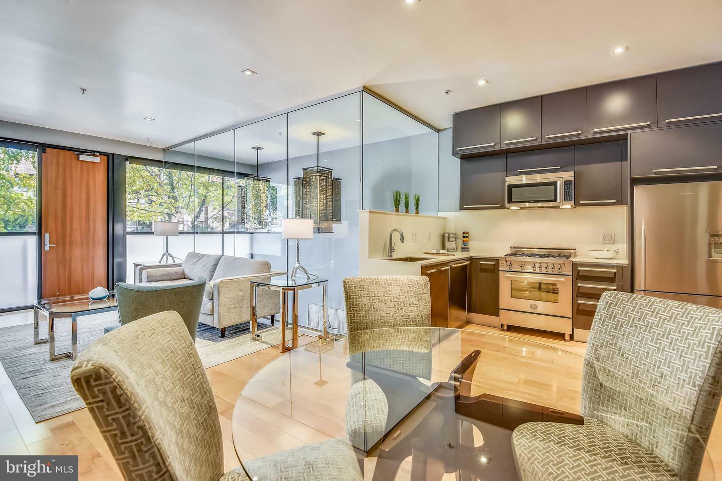 Property Photo: 2250 11th Street NW 101 DC 20001
