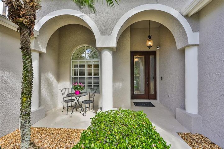 Property Photo: 8504 Crows Court FL 33647