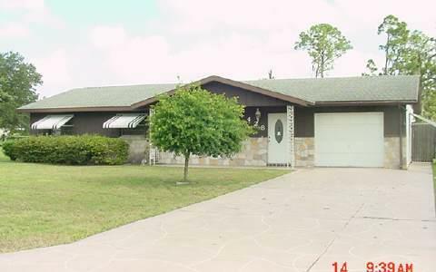 Property Photo:  1428 Gramarcy Avenue  FL 33875 