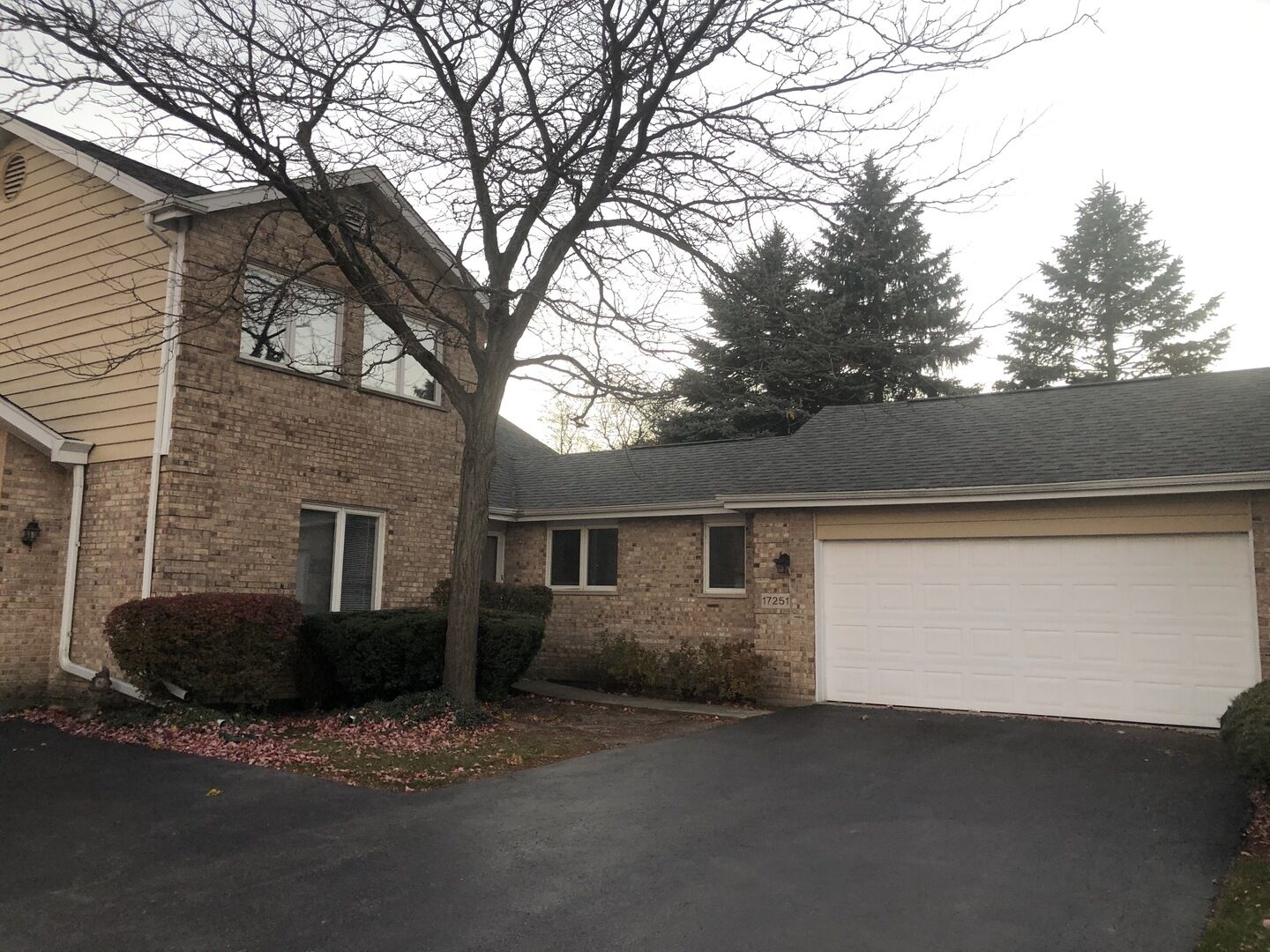 Property Photo: 17251 Lakebrook Drive IL 60467