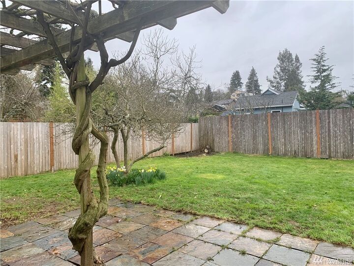 Property Photo:  5230 S Dawson St  WA 98118 