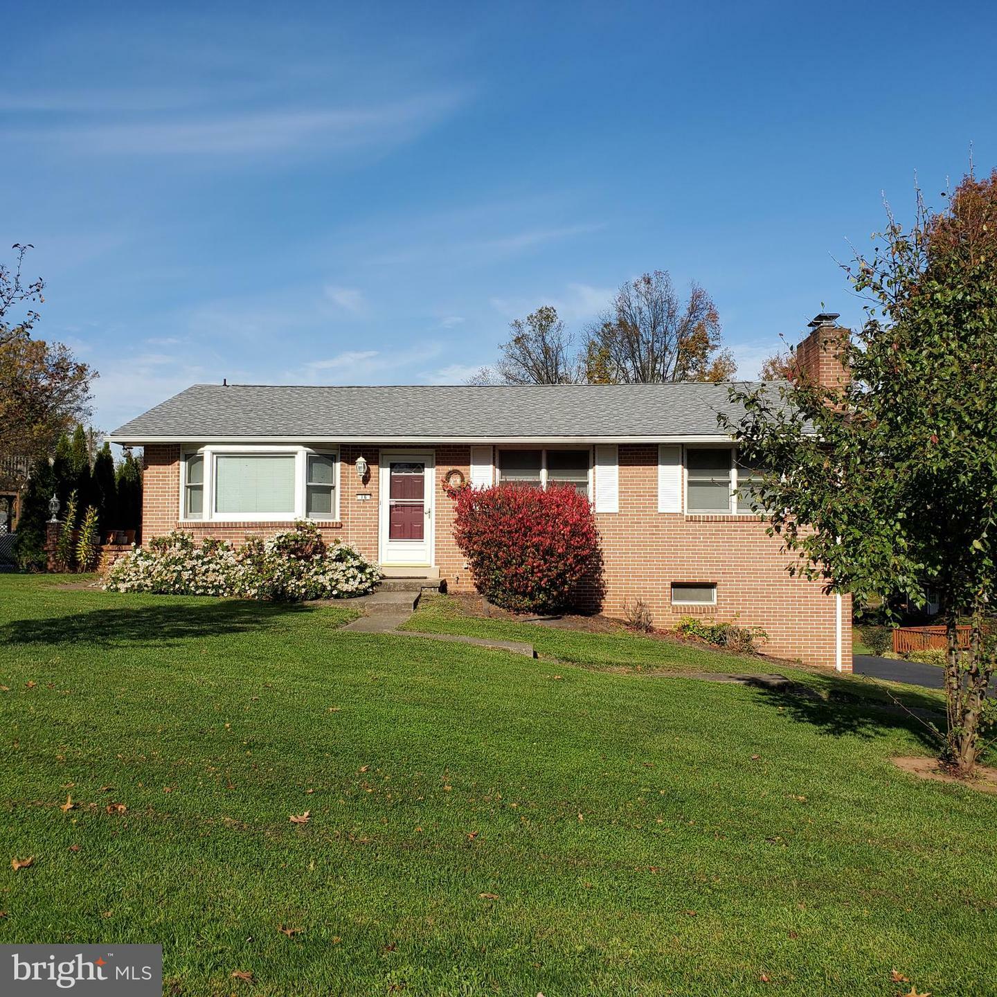 Property Photo: 16 Conway Drive PA 17057