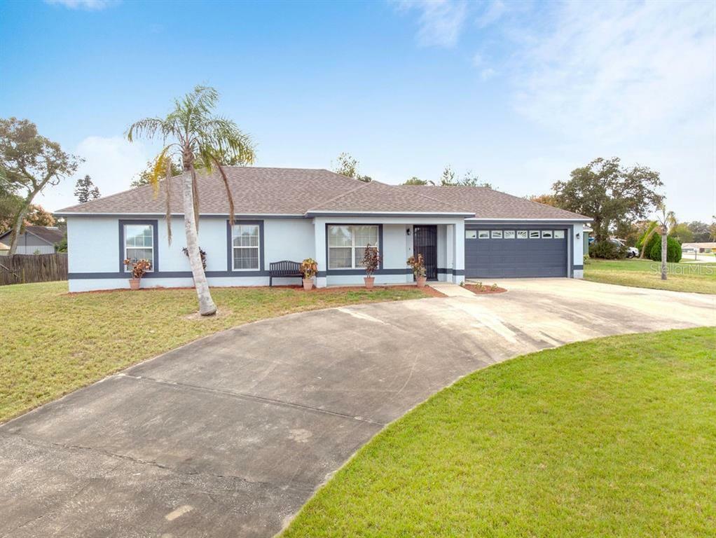 Property Photo:  2309 Weatherford Drive  FL 32738 